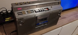 Radiocasetofon Panasonic: Vintage si Functional pentru Iubitorii de Muzica Authentic